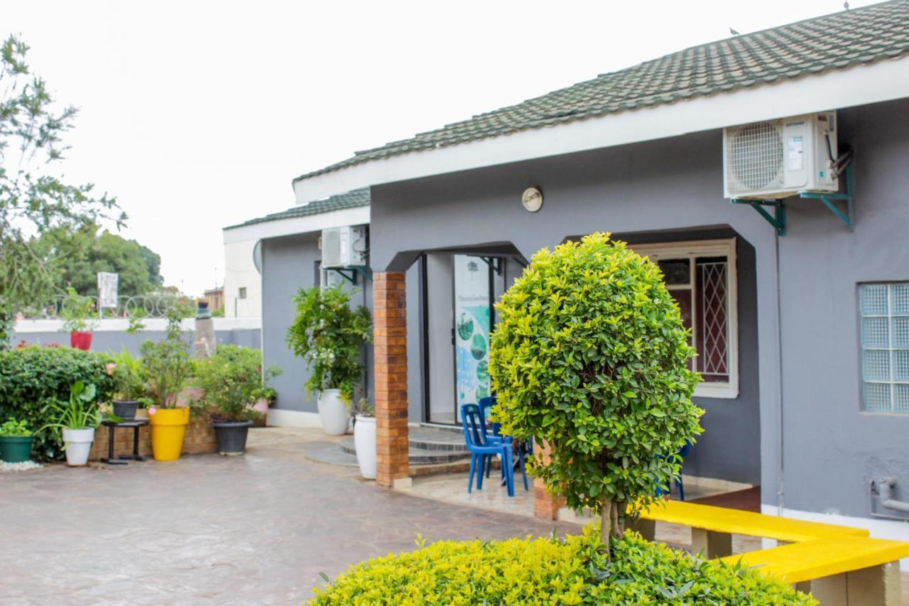 Motseleng Guest House Palapye المظهر الخارجي الصورة